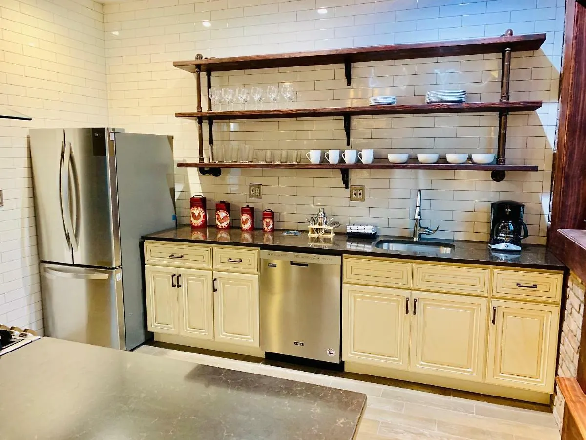 Apartamento Lavish Totally Renovated Loft Apartment! Nova Iorque